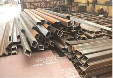 鋸切下料，大大提高下料精度